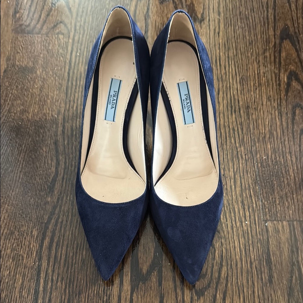 Prada Pumps